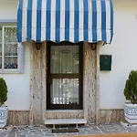 Melissani Hotel *