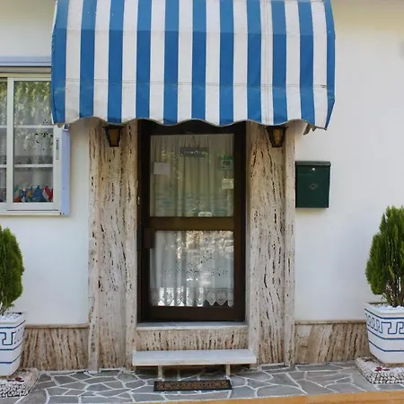 Melissani فندق *