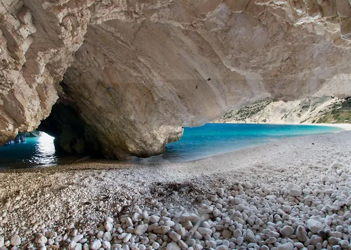 Melissani Sami (Kefalonia)
